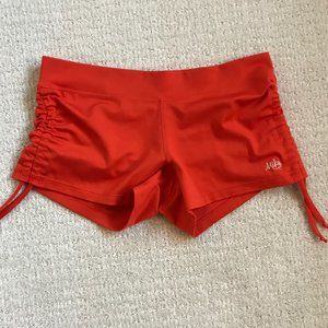 Mika Hot Yoga/Pole Side Scrunch Shorts, M/L, Cayenne Red